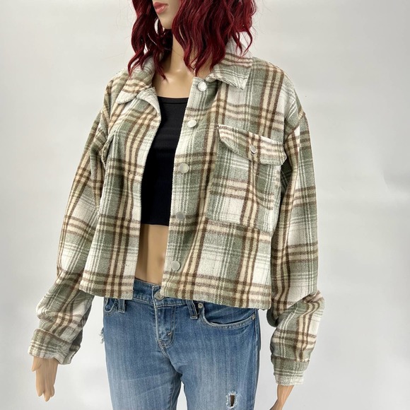 CALI 1850 Jackets & Blazers - CALI 1850 Womens Plaid Flannel Shacket Large Green Ivory Brown Boxy Oversized